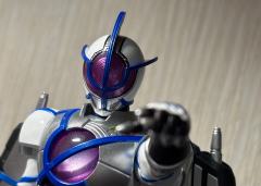 万代1月 魂限定 S.H.F 真骨雕 假面骑士天帝 玩家实物