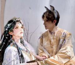 🐺无论何时 爱与善良永远没错💛

🎭：阿喜
🏠：青丘