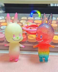 运气不错，昨晚随手订了两个到店自提，中午去店里提了，一个小哥