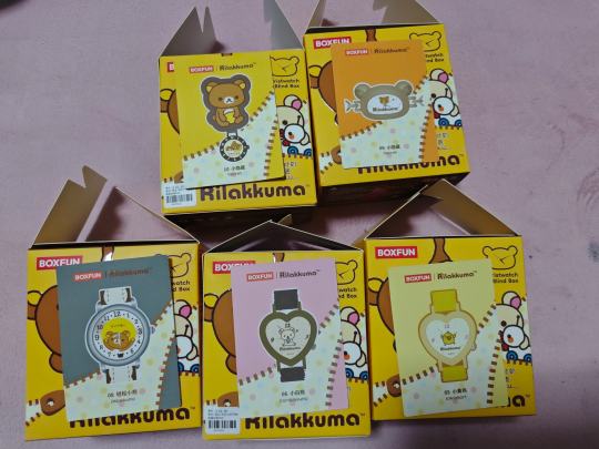 轻松熊的手表太可爱啦