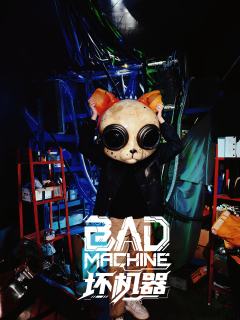 怪物玩家这波真的杀出重围了🔥《坏机器》美式恐怖电影彩蛋大合