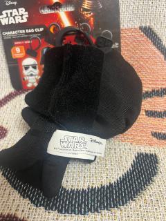 9款挂件之一，Disney品牌标，标签9号，做工好手感不错。