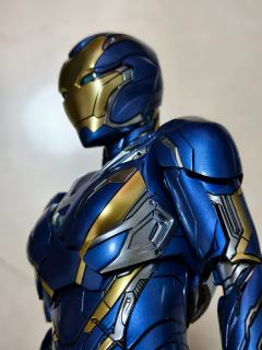 买的小辣椒开箱辣，劲玩一波hottoys﻿小辣椒
配件相当丰