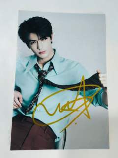 小核桃们 礼貌问问这几张是真还是假呀？