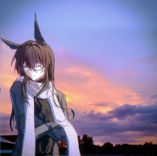 是边狱巴士的李箱