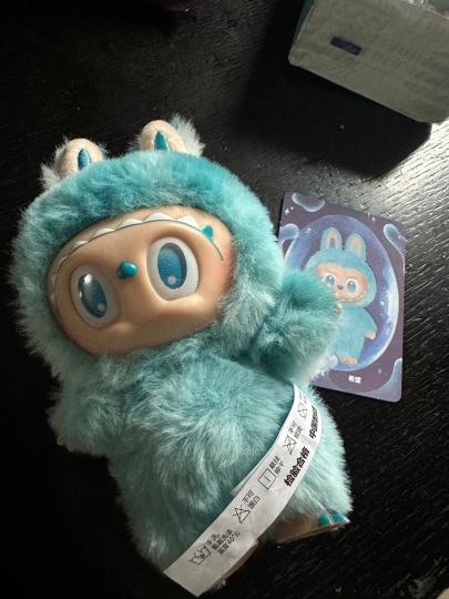 这是我朋友的娃，哈哈哈哈我要嘲笑他一辈子，开始他还给我说30块收了个娃，今天货到了，哈哈哈哈，笑死我了哈哈哈哈哈