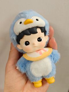 呆呆和亲亲是天生一对。呆呆不能动，亲亲可以动。