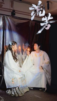 《流芳》赵晚舟,打了!
阎应元已上榜首!和羌青瓷并列了。
家