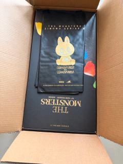 接大儿回家喽，毛发黑得发亮，开箱目测无瑕很安心哈哈哈浓眉大眼