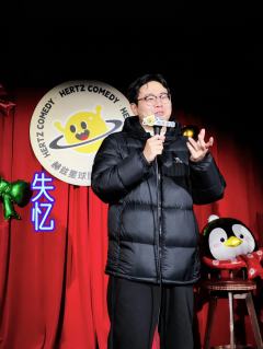 丹妮：希望早日找回小猫“哥哥”
失忆：对于如何有腔调的喝咖啡