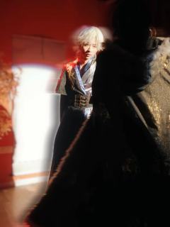 DM 桃江（饰：宇宙无敌可爱小肆）
DM小姚（饰：中州大陆最