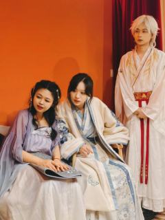 DM 桃江（饰：宇宙无敌可爱小肆）
DM小姚（饰：中州大陆最