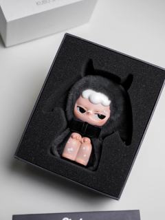 黑白组合 做工比ppmt好呀感觉
你喜欢哪个颜色的呢？