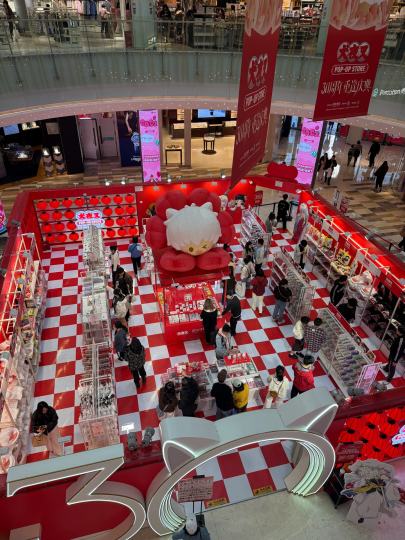 品类很多，但柄图很一般，硬D了三发🤣