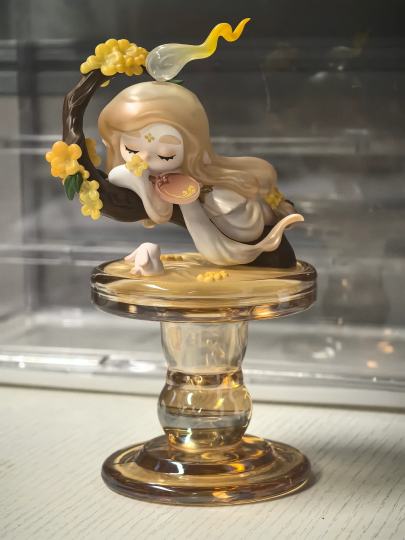 第一个用这个烛台的真的是天才！完美契合！美的不可方物！