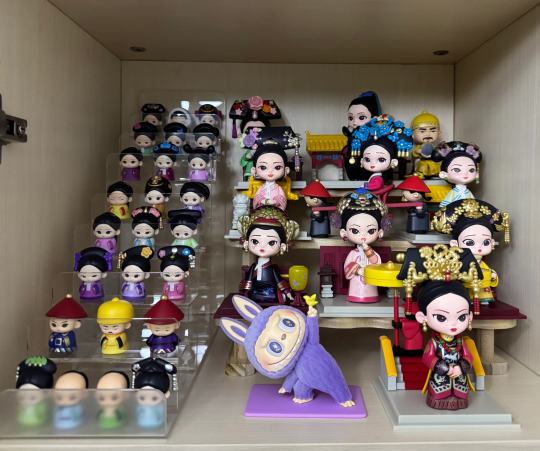 我的小主们看到满满当当的她们，别提心里有多满足了❤️#甄嬛传 #甄嬛传十级观众 #锦鲤拿趣 #另物赏 #甄嬛传盲盒一代#甄嬛传盲盒二代 #甄嬛盲盒三代#甄嬛传盲盒四代 #甄嬛传盲盒隐藏 🥳🥳🥳🥳🥳