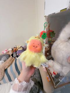 可塑性特别强的大风中凌乱哈哈
真的超级爱 最后没忍住还是收了