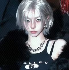 只知道柳智敏唯一吒颜一门面ace队长主舞领rap副唱很美 
