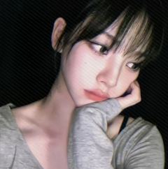 只知道柳智敏唯一吒颜一门面ace队长主舞领rap副唱很美 
