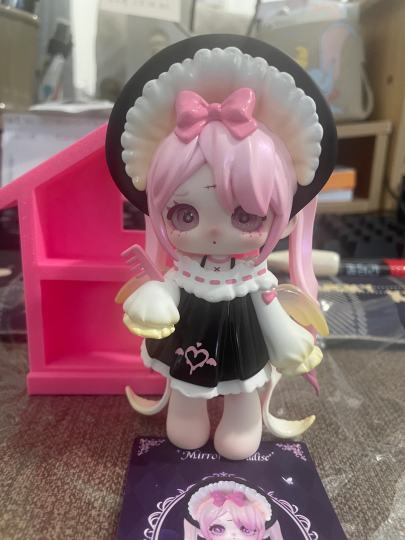 拆到了封面款之一，很可爱😊😊