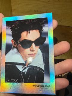 有没有懂卡的宝宝能帮我看一下这是真卡还是假卡？