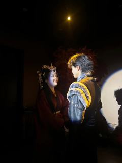 重生之我哥在剧本杀里搞抽象「如今你还能让江水回头吗,江回。」