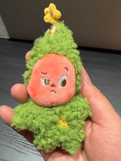 丑萌丑萌的星星人小饼干们～
大小很适合挂包上，没事捏捏它们也