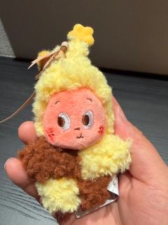 丑萌丑萌的星星人小饼干们～
大小很适合挂包上，没事捏捏它们也