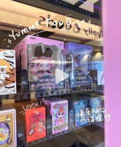 第一次在盒机看到 sp 吊卡……太惨了
好吧还没两天，三姐妹