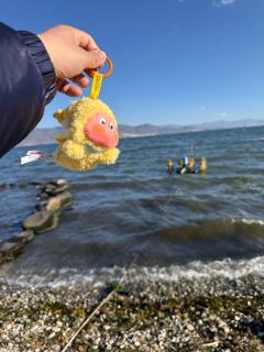 🦸星星人小超人在洱海上起飞啦！
🦸这款星星人挂件真的非常