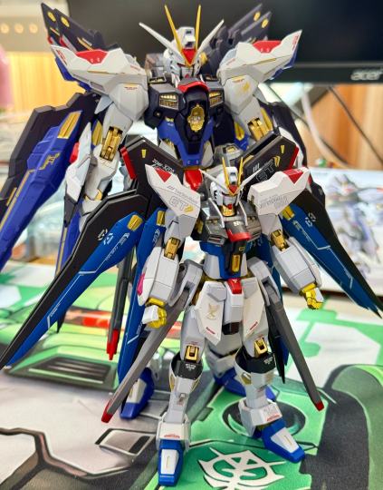 2026年最期待的还是最强最帅的强袭自由！各种换色限定层出不穷～各种配色都很好看！