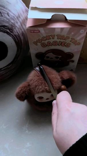 敲敲已经快被我玩坏了～