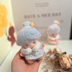 “想把你捧在手心，像星星一样闪✨”  
两只毛绒BJD甜度爆