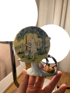 在无边的清冷中
只有一只偶尔捣药的兔兔陪伴～
底娃：点金奔腾