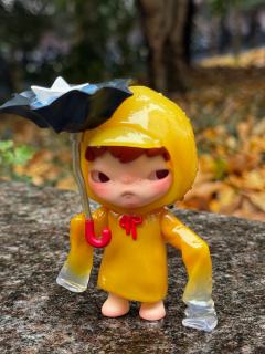 下雨天一定要带他拍照，太适配了！