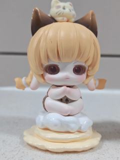 移山决这个太萌了，头顶还有个小猫咪，豹纹也很可爱，还配磁吸底