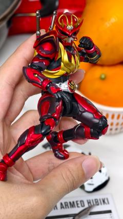 今年玩得最爽的shf，涂装、可动、造型都是shf系列top的