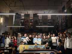 【Hita海獭桌游徐汇店·圆满收官】
徐汇店跨年派对嗨翻天~