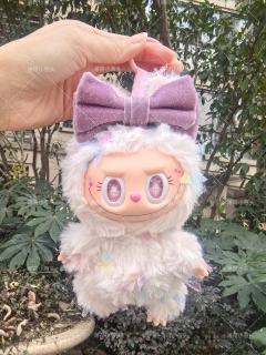 彩色蛋糕一般的Labubu拉布布