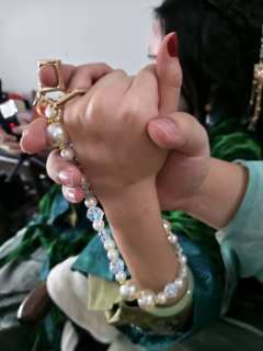 玩《青白》选了沈青这个角色，整体体验下来还不错——有惊喜也有