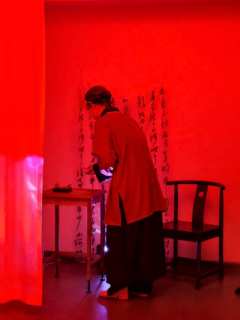 玩《青白》选了沈青这个角色，整体体验下来还不错——有惊喜也有