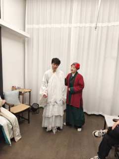 玩《青白》选了沈青这个角色，整体体验下来还不错——有惊喜也有