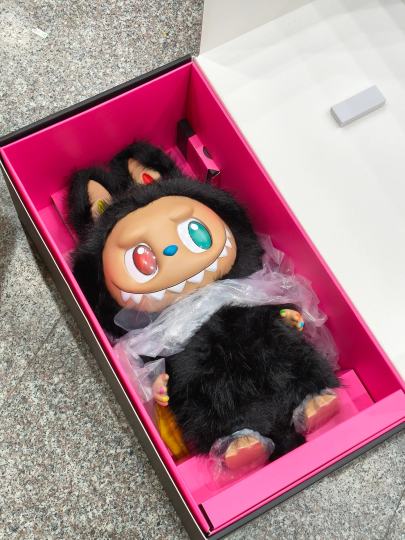 还好我有四个，耶✌🏻，杯子也好酷，喜欢喜欢，和我家adv很搭