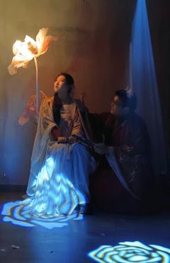 4女2男,本很一般,胡绾cp确实应该大补贴或者免单。未央还有