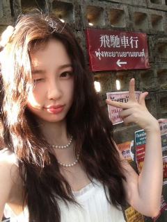  双轨正式收官
谢谢你成为姜暮 谢谢你演员虞书欣 希望姜暮一