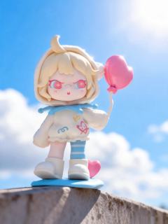 DORA 奇妙的浪漫~
DORA的清醒和态度一直令我向往，这