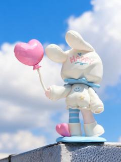 DORA 奇妙的浪漫~
DORA的清醒和态度一直令我向往，这