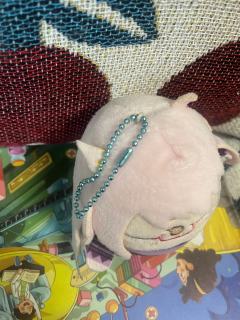 家里原神的团子最多，两只赛马娘的琵琶晨光挂件只有这一只了，很