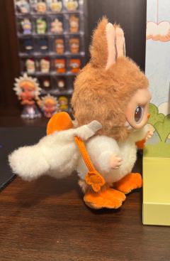 朋友们你们的嘴真严啊🤣🤣🤣鸭布布这么可爱居然没人大声夸