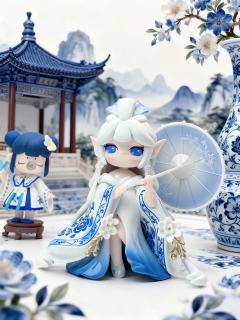 我心目中的青花瓷题材天花板:囡茜青花和苏蕊青花。古典美，清雅